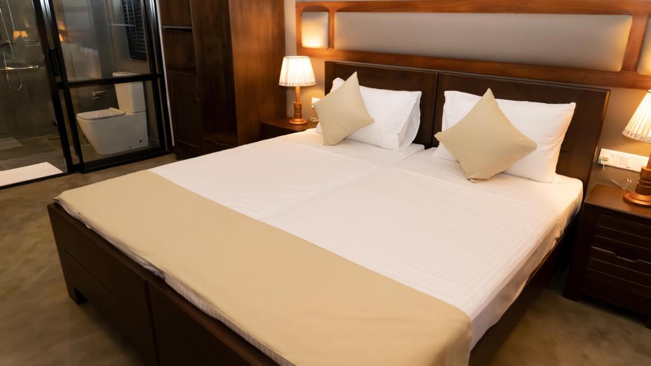 Woodgrove Cabanas 尼甘布 外观 照片